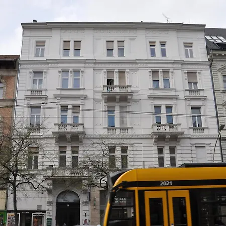 Rozy's Place Appartement